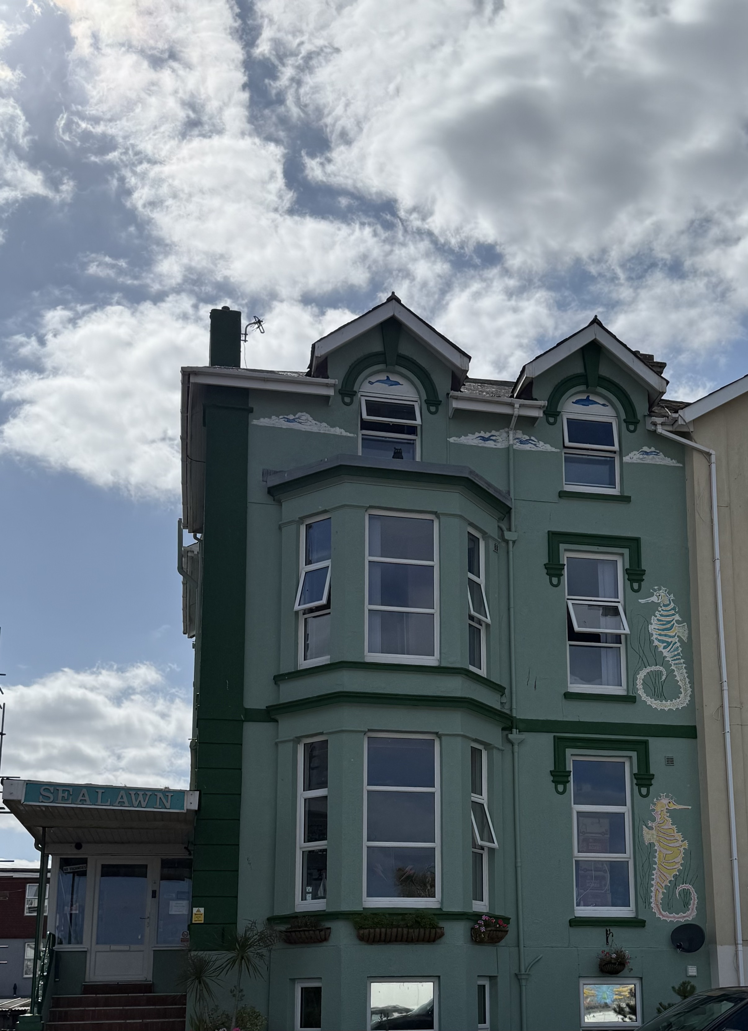 Sealawn Guest House