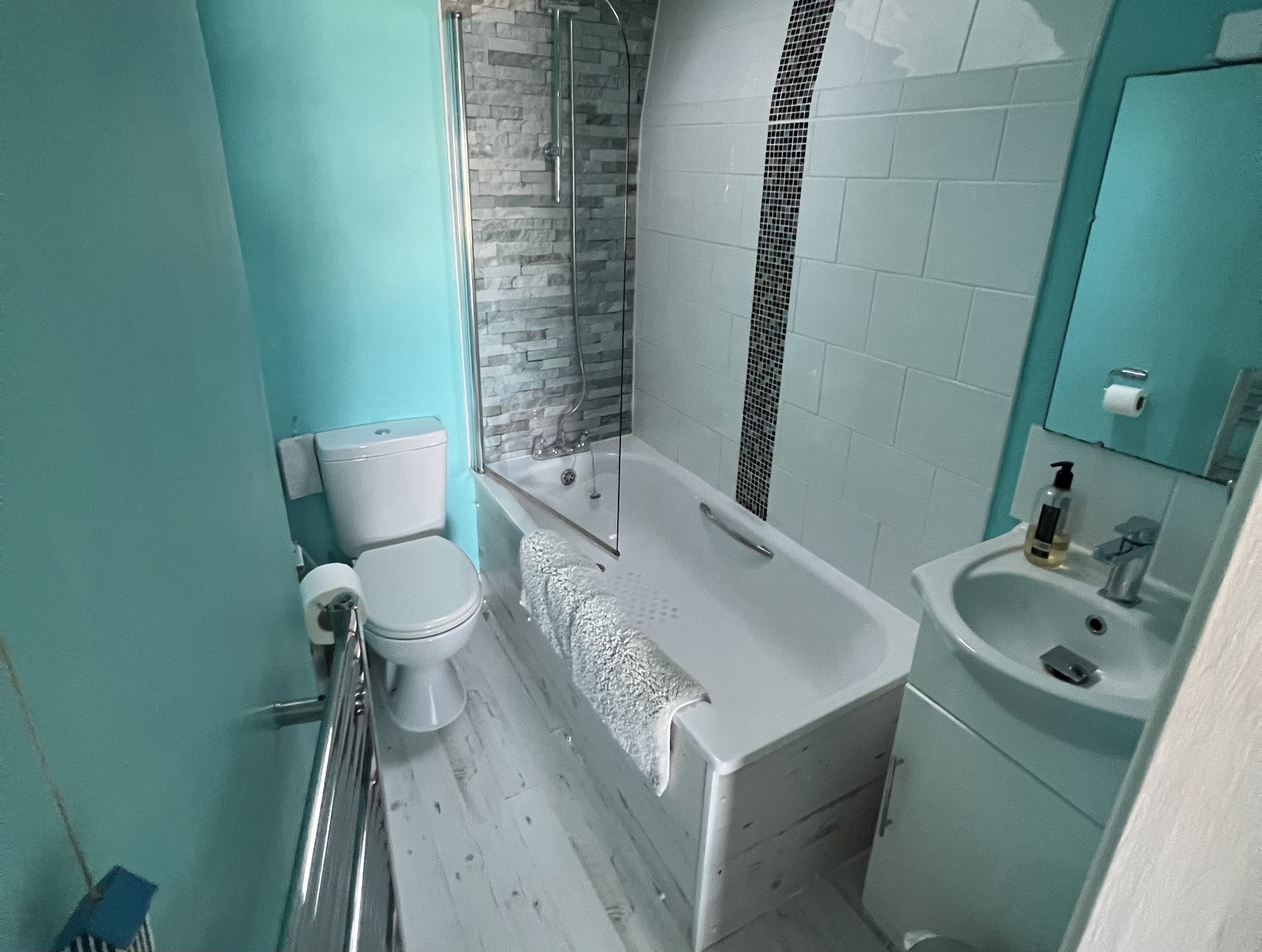 An image of a bathroom